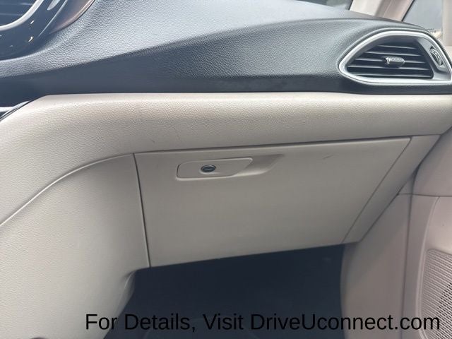 2018 Chrysler Pacifica Touring-L Plus