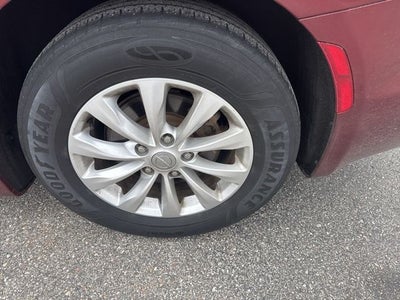 2018 Chrysler Pacifica Touring-L Plus