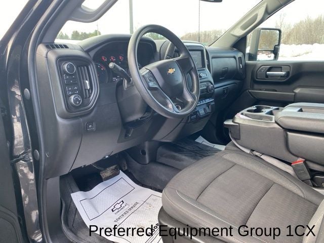 2024 Chevrolet Silverado 2500HD 4WD Crew Cab Standard Bed Custom