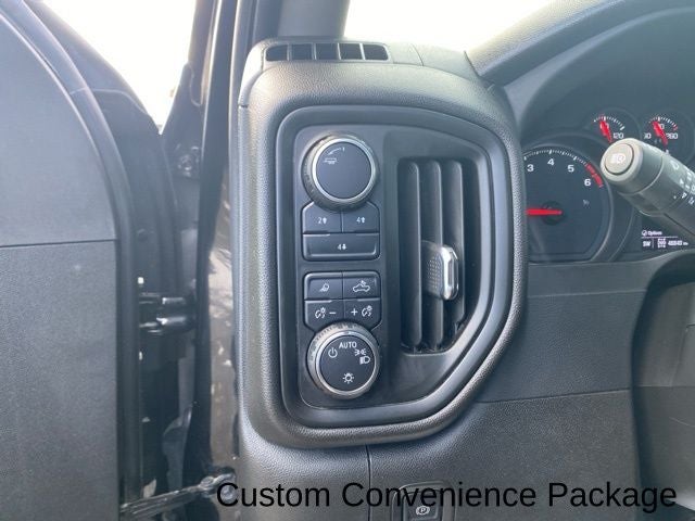 2024 Chevrolet Silverado 2500HD 4WD Crew Cab Standard Bed Custom