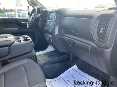 2024 Chevrolet Silverado 2500HD 4WD Crew Cab Standard Bed Custom