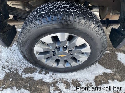 2024 Chevrolet Silverado 2500HD 4WD Crew Cab Standard Bed Custom