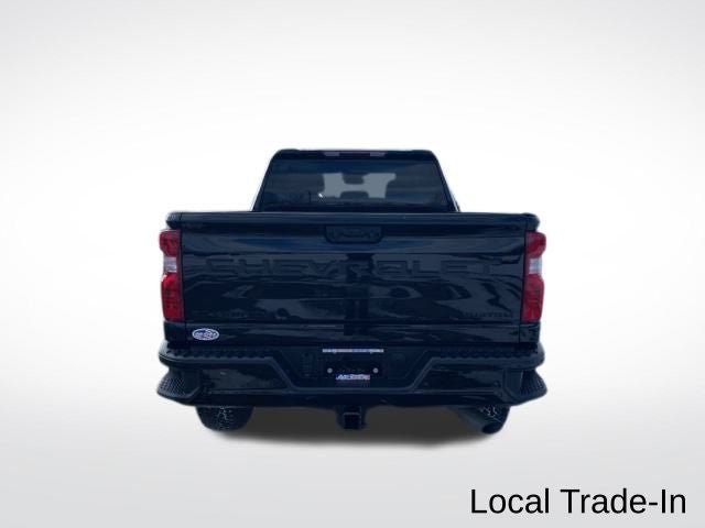 2024 Chevrolet Silverado 2500HD 4WD Crew Cab Standard Bed Custom