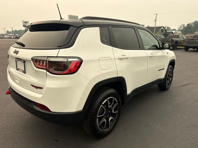 2025 Jeep Compass Trailhawk