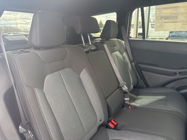 2026 Jeep Cherokee CHEROKEE LAREDO 4X4