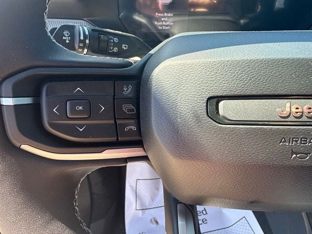 2026 Jeep Cherokee CHEROKEE LAREDO 4X4