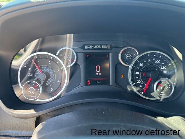 2026 RAM Ram 2500 RAM 2500 BLACK EXPRESS CREW CAB 4X4 6'4' BOX