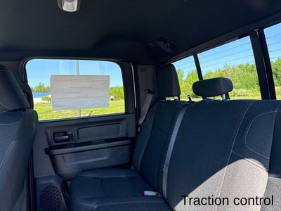 2026 RAM Ram 2500 RAM 2500 BLACK EXPRESS CREW CAB 4X4 6'4' BOX