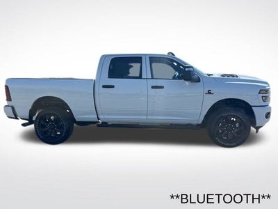 2026 RAM Ram 2500 RAM 2500 BLACK EXPRESS CREW CAB 4X4 6'4' BOX