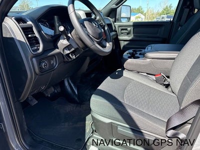 2026 RAM Ram 2500 RAM 2500 BLACK EXPRESS CREW CAB 4X4 8' BOX