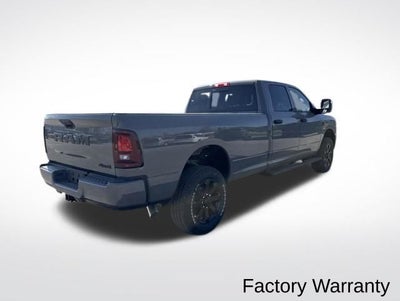 2026 RAM Ram 2500 RAM 2500 BLACK EXPRESS CREW CAB 4X4 8' BOX