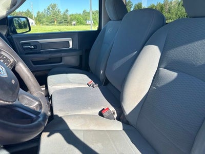 2018 RAM 2500 Tradesman Regular Cab 4x4 8' Box