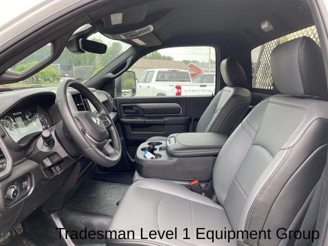 2024 RAM Ram 2500 RAM 2500 TRADESMAN REGULAR CAB 4X4 8' BOX