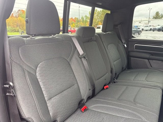 2027 RAM Ram 1500 RAM 1500 BIG HORN CREW CAB 4X4 5'7' BOX