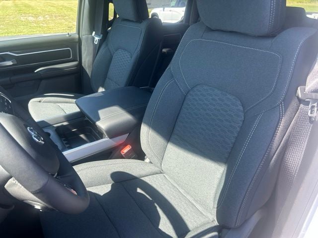 2026 RAM 1500 Big Horn Crew Cab 4x4 5'7' Box