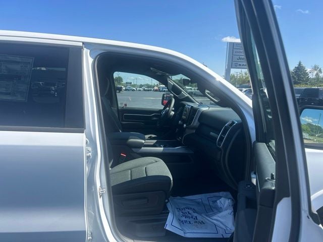 2026 RAM 1500 Big Horn Crew Cab 4x4 5'7' Box
