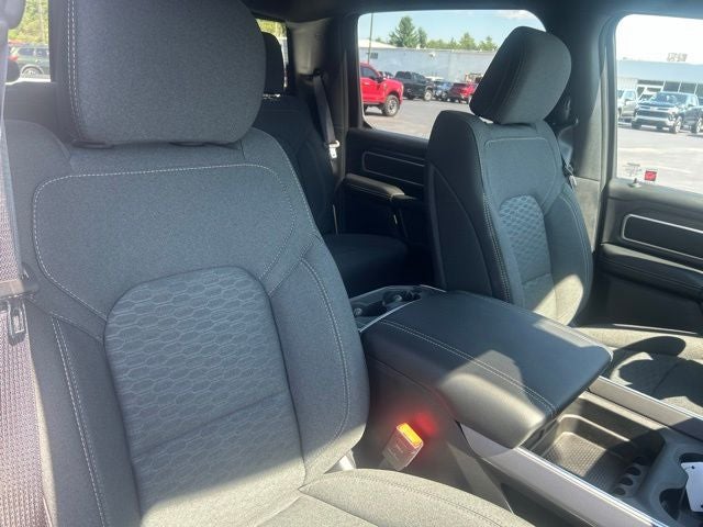 2026 RAM 1500 Big Horn Crew Cab 4x4 5'7' Box