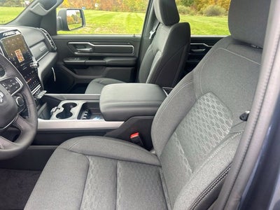 2027 RAM Ram 1500 RAM 1500 BIG HORN CREW CAB 4X4 5'7' BOX