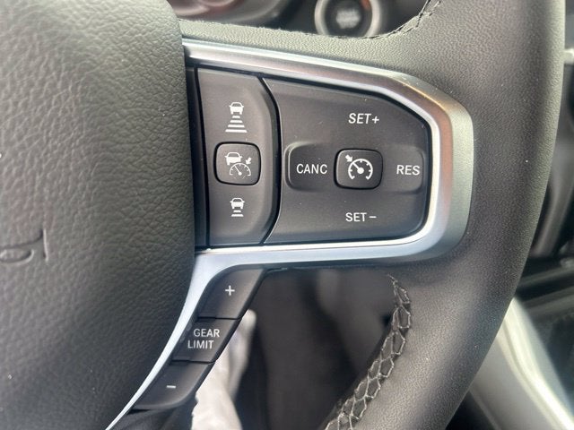 2027 RAM Ram 1500 RAM 1500 BIG HORN CREW CAB 4X4 5'7' BOX