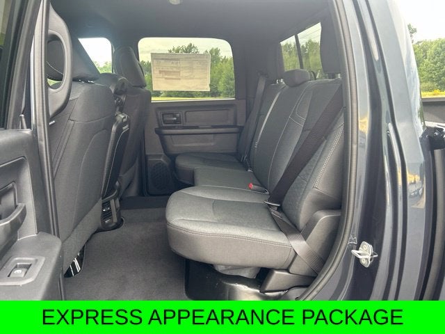 2027 RAM 2500 Black Express