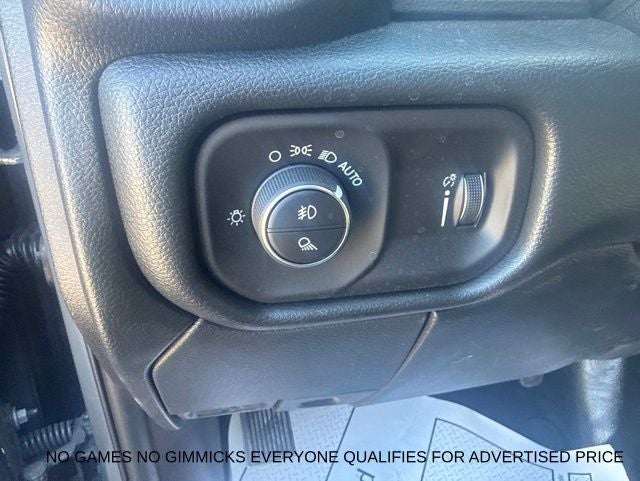 2026 RAM Ram 2500 RAM 2500 BLACK EXPRESS CREW CAB 4X4 6'4' BOX