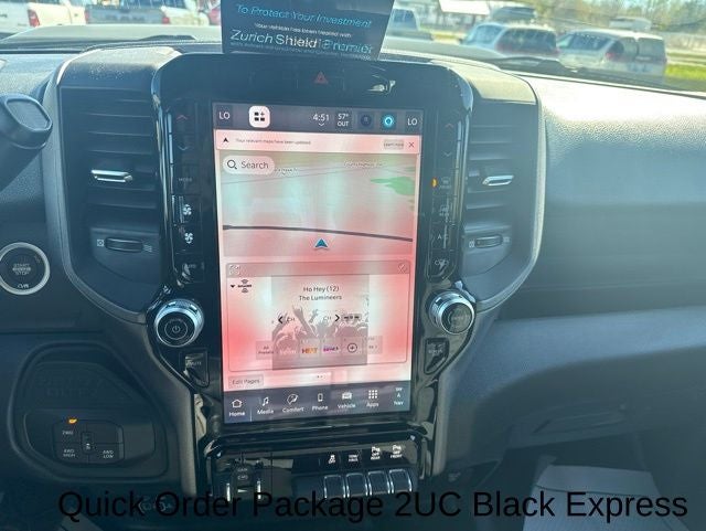 2026 RAM Ram 2500 RAM 2500 BLACK EXPRESS CREW CAB 4X4 6'4' BOX