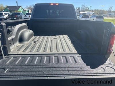 2026 RAM Ram 2500 RAM 2500 BLACK EXPRESS CREW CAB 4X4 6'4' BOX