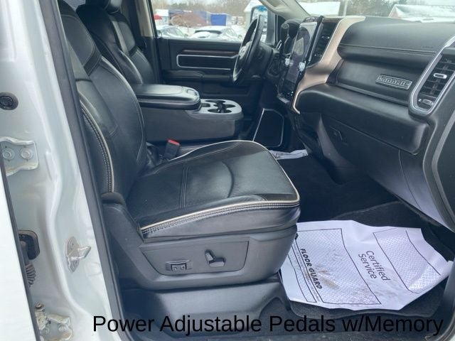 2024 RAM 2500 Laramie Crew Cab 4x4 6'4' Box