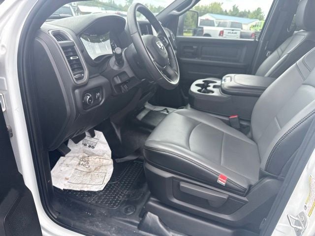 2024 RAM 2500 Tradesman Crew Cab 4x4 8' Box