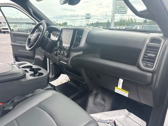 2024 RAM 2500 Tradesman Crew Cab 4x4 8' Box