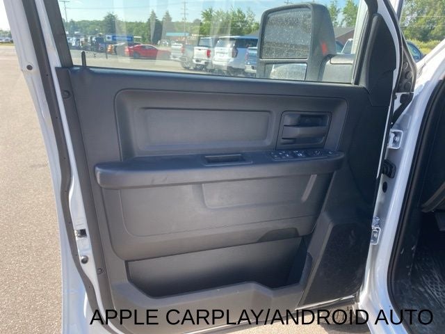 2024 RAM Ram 3500 Chassis Cab RAM 3500 TRADESMAN CREW CAB CHASSIS 4X4 60' CA