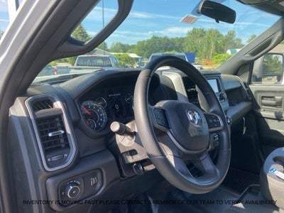 2024 RAM Ram 3500 Chassis Cab RAM 3500 TRADESMAN CREW CAB CHASSIS 4X4 60' CA