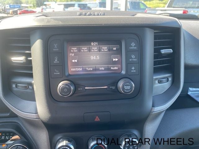 2024 RAM Ram 3500 Chassis Cab RAM 3500 TRADESMAN CREW CAB CHASSIS 4X4 60' CA