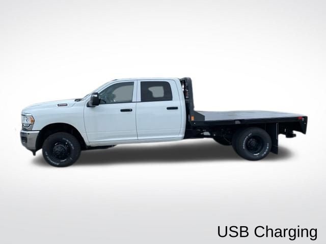 2024 RAM Ram 3500 Chassis Cab RAM 3500 TRADESMAN CREW CAB CHASSIS 4X4 60' CA