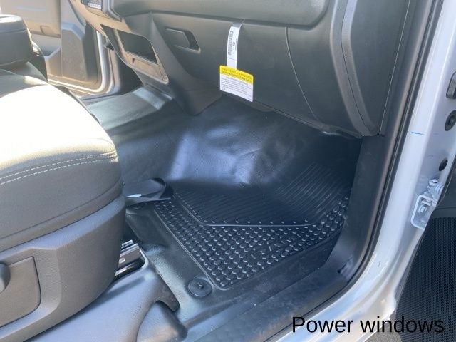 2024 RAM Ram 3500 Chassis Cab RAM 3500 TRADESMAN CREW CAB CHASSIS 4X4 60' CA