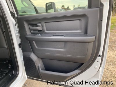 2024 RAM Ram 3500 Chassis Cab RAM 3500 TRADESMAN CREW CAB CHASSIS 4X4 60' CA