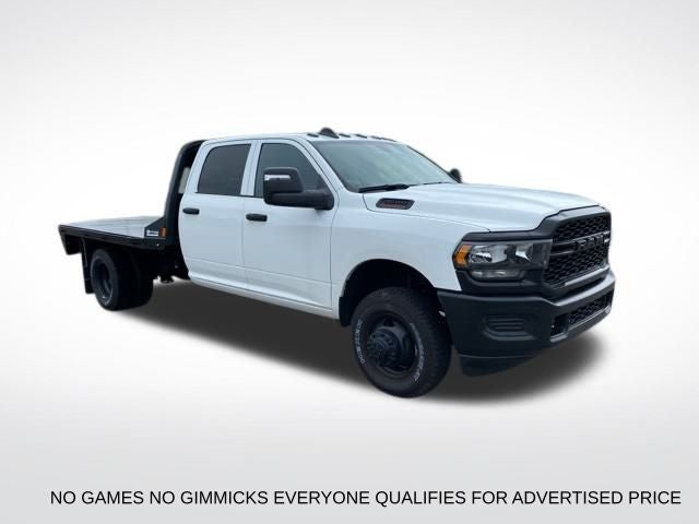 2024 RAM Ram 3500 Chassis Cab RAM 3500 TRADESMAN CREW CAB CHASSIS 4X4 60' CA