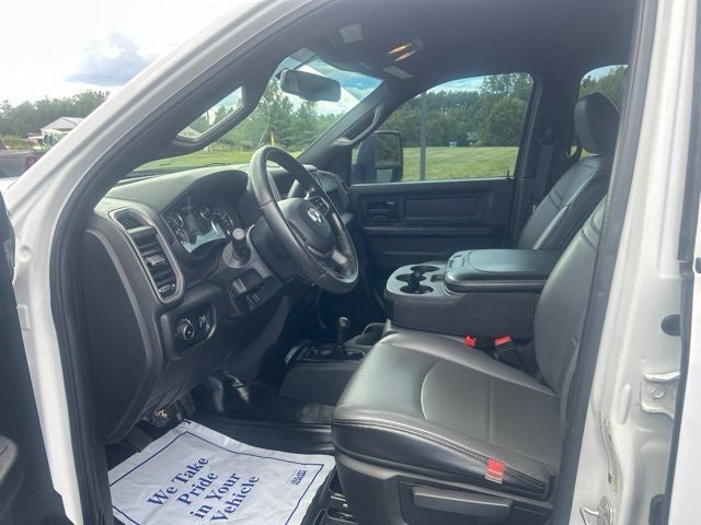 2024 RAM 3500 Chassis Tradesman/SLT/Laramie/Limited