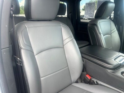 2024 RAM 3500 Chassis Tradesman/SLT/Laramie/Limited