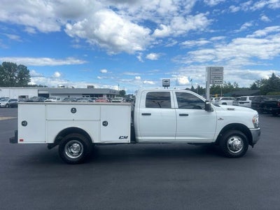 2024 RAM 3500 Chassis Tradesman/SLT/Laramie/Limited