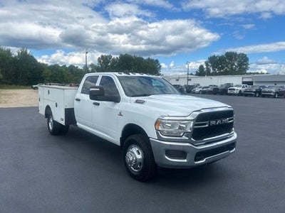 2024 RAM 3500 Chassis Tradesman/SLT/Laramie/Limited
