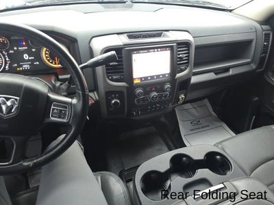 2018 RAM 3500 Chassis Tradesman/SLT/Laramie