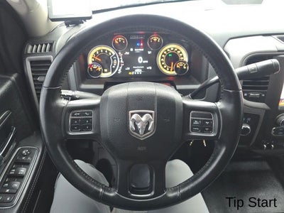 2018 RAM 3500 Chassis Tradesman/SLT/Laramie