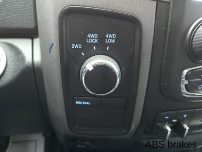 2018 RAM 3500 Chassis Tradesman/SLT/Laramie