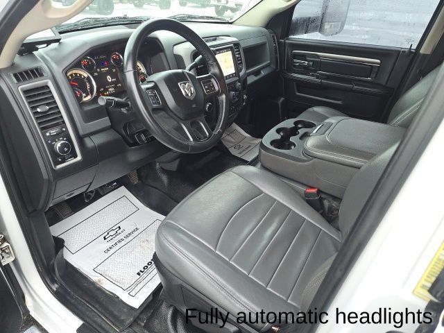 2018 RAM 3500 Chassis Tradesman/SLT/Laramie