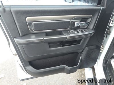 2018 RAM 3500 Chassis Tradesman/SLT/Laramie