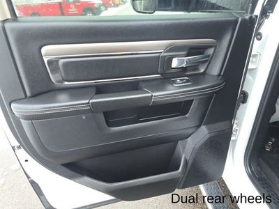 2018 RAM 3500 Chassis Tradesman/SLT/Laramie