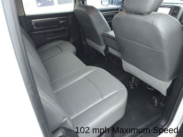 2018 RAM 3500 Chassis Tradesman/SLT/Laramie