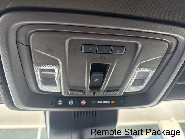 2022 Chevrolet Silverado 1500 4WD Crew Cab Standard Bed LT