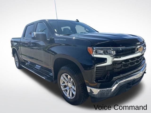 2022 Chevrolet Silverado 1500 4WD Crew Cab Standard Bed LT